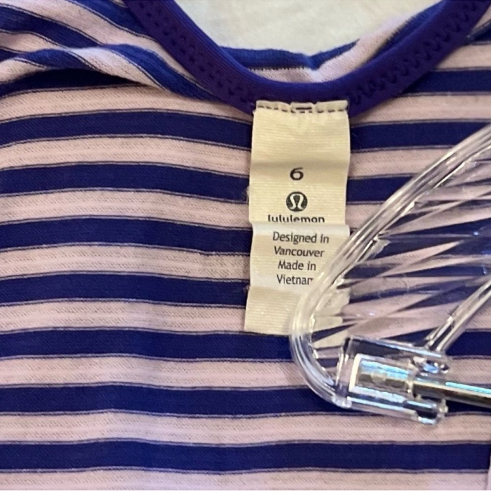 Lululemon tank tops- set of 2! - Picture 8 of 16